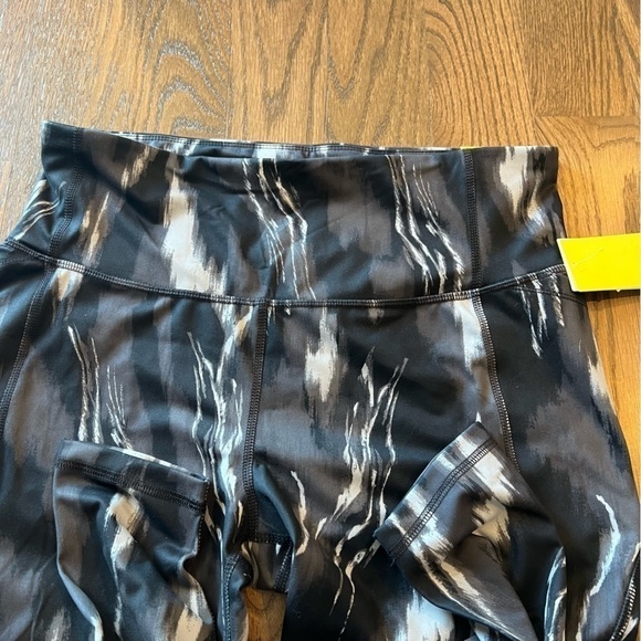 NWT all in motion contour power waist high rise 7/8 legging size XL - Picture 2 of 9